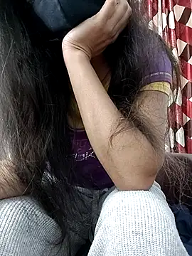 ruhi_07 - Ruhi_07's free webcam - UK Sex Cams