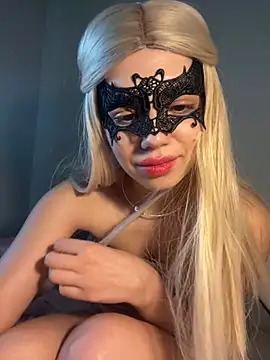 Webcam Model (s4rah)  is live.Free join now!