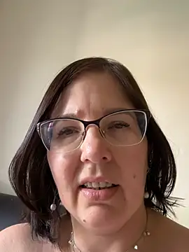 b_bonya_m - B_Bonya_m's free webcam