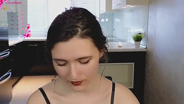 niki_cutes - Niki_cutes's free webcam