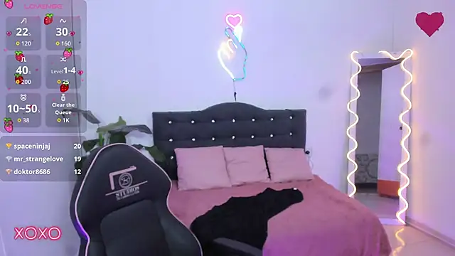 hanni_tay - HANNI_TAY's free webcam