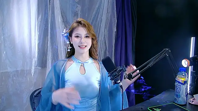 yunny-888 - Yunny-888's free webcam