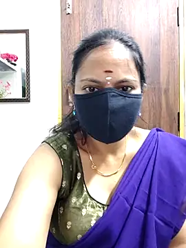 Webcam Model (Queen-Neha)  is live.Free join now!