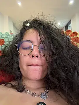 Antoniart_ Live Webcam on Stripchat