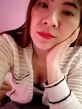 lily-ross22 - Lily-ross22's free webcam