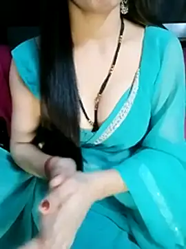 Webcam Model (Hot_rashika_)  is live.Free join now!