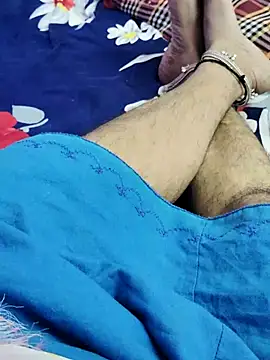 Webcam Model (Tamilrojanew)  is live.Free join now!