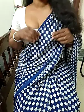 Nikitha_telugu