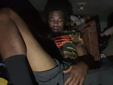 slimecrownzout5 - SlimeCrownzOut5's free webcam