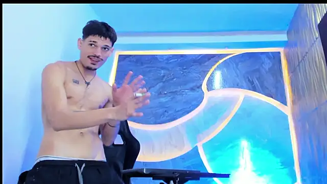 iam_steven - Iam_Steven's free webcam