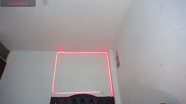 pinky_violeta - Pinky_violeta's free webcam