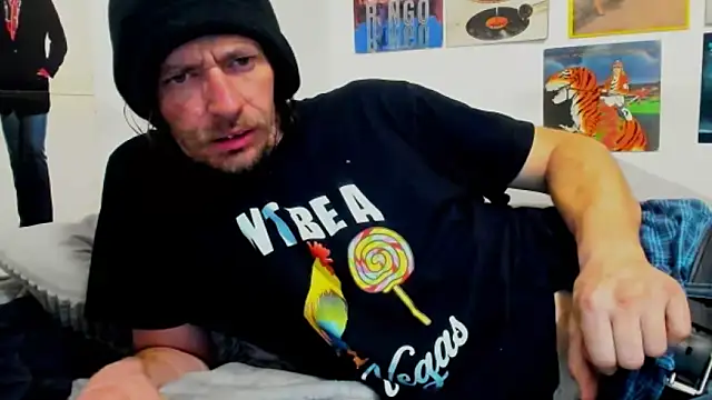 cloudyystar666 - Cloudyystar666's free webcam