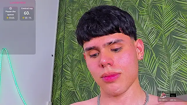 nathaniel_park - Nathaniel_Park's free webcam