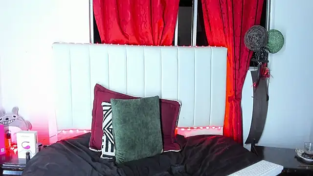 melani_ferraraa_ – webcam model profile photo