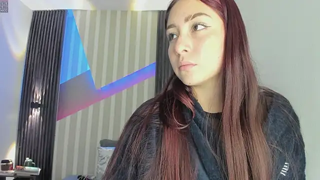 emily_layton (F teen) - reverse cowgirl