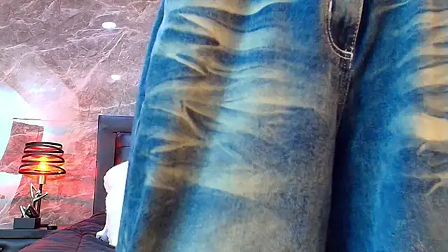 angell_thomas - Angell_thomas's free webcam