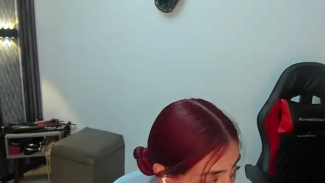 selene_red_ - Selene_red_'s free webcam