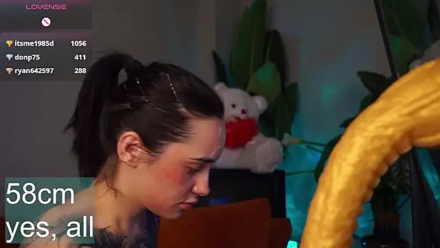 evacanton (F young) - NOT ENOUGH SLAPS