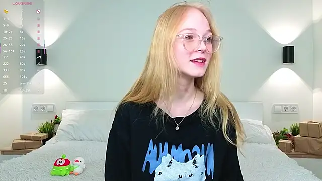 ghisllainewestler - GhisllaineWestler's free webcam - UK Sex Cams