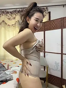 Jingjingxiang-520 live cam