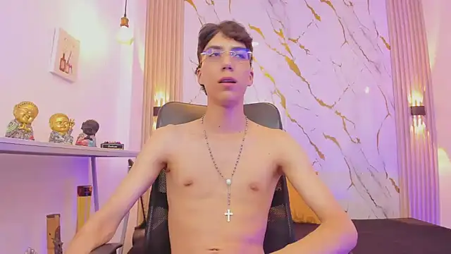 nikolay_gregori - Nikolay_Gregori's free webcam