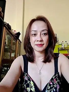 baby-bigboobs2026 - Baby-bigboobs2026's free webcam