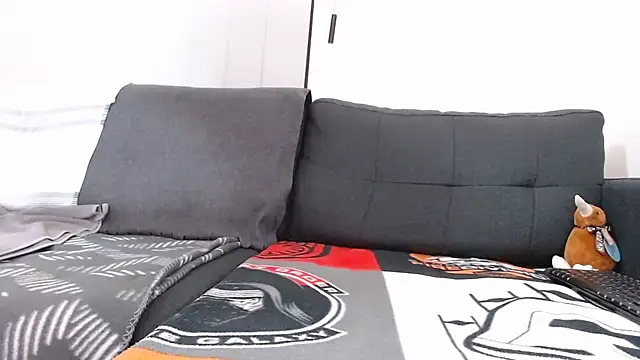 lilchristian@xh - Lilchristian@xh's free webcam - UK Sex Cams