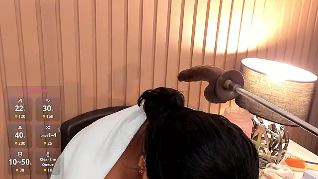 klhoe_boobs - Klhoe_boobs's free webcam