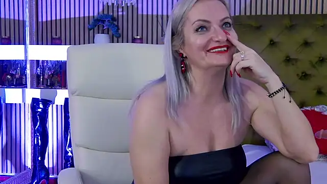 ladytouch - LadyTouch's free webcam