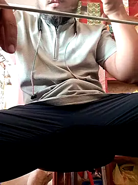 raistarrrr0-9 - RaiStarrrr0-9's free webcam - UK Sex Cams