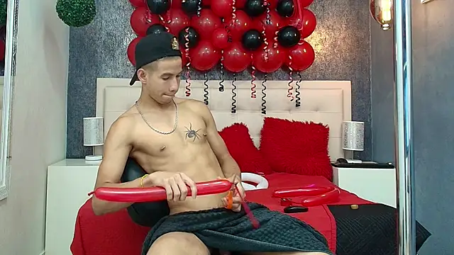 erick_zhimerman - Erick_Zhimerman's free webcam