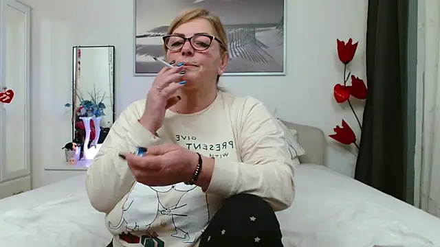 yulliamilf - YulliaMilf's free webcam