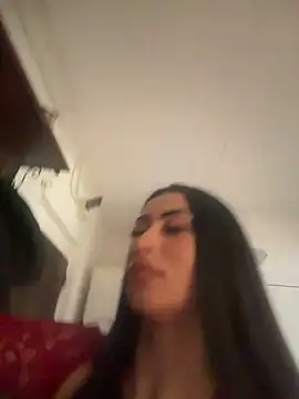 emylaveau - EmyLaveau's free webcam