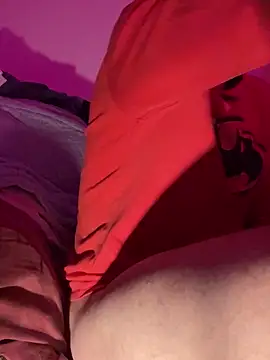 putanieves1983 - PutaNieves1983's free webcam