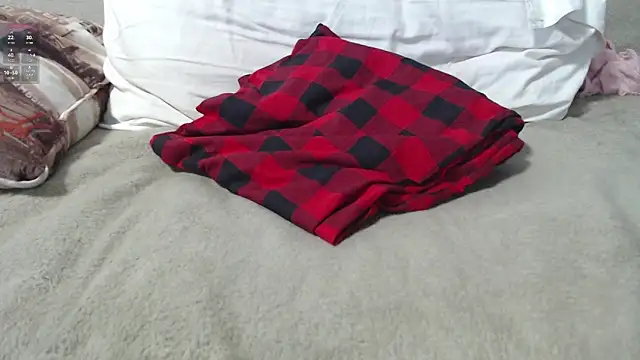 lelapopins - Lelapopins's free webcam