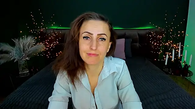 rebecca_diamond - Rebecca_Diamond's free webcam - UK Sex Cams