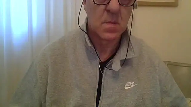 anonimo7735 (M grandpa) - cum sborrata