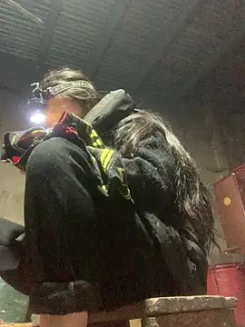 bi-bo123 - Bi-bo123's free webcam