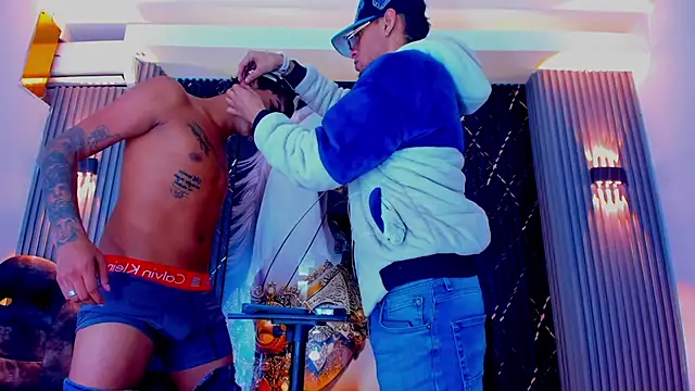 the_knights_of_t... Live Webcam on Stripchat