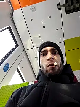 jonathanshadow (Ask my age) - Choix des vêtements du lendemain