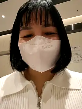 mina-02 - Mina-02's free webcam