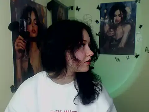 ladyalice_ - LadyAlice_'s free webcam