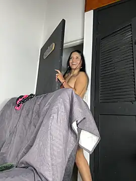 Webcam Model (elolotero)  is live.Free join now!