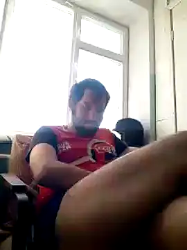 maxbisex777931 - MAXBISEX777931's free webcam