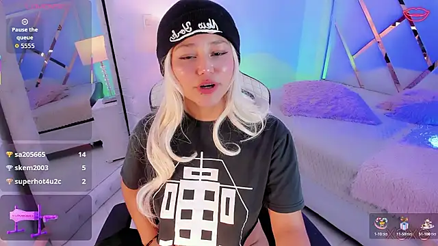 sexyykitty18 - Sexyykitty18's free webcam