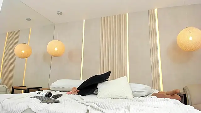 ximena_case - Ximena_case's free webcam