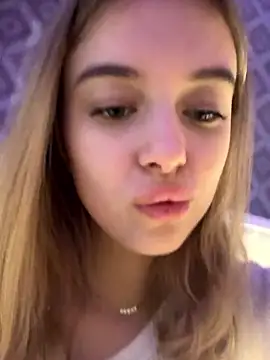 enjoy_my_beauty - Enjoy_my_beauty's free webcam