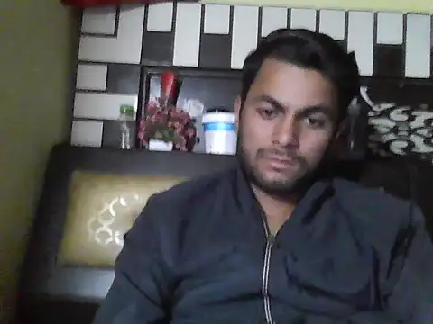 stubborndesiboy - Stubborndesiboy's free webcam