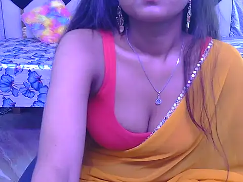 shinykrishaa - Shinykrishaa's free webcam