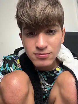 naim_theking - Naim_TheKing's free webcam